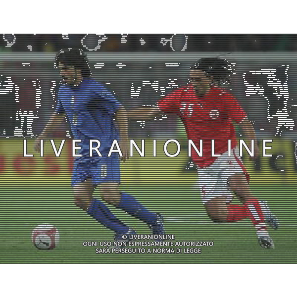 Ginevra (CH) 31-05-2006 svizzera-italia 1:1 nella foto gattuso e hakan yakin ph marco luzzani/ag aldo liverani s.a.s.