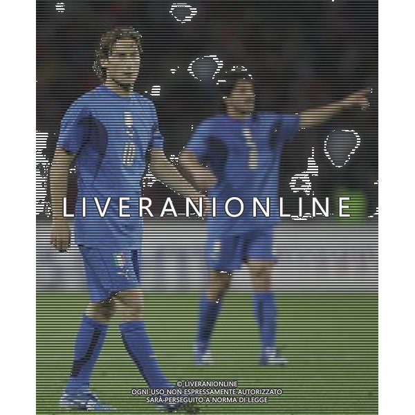 Ginevra (CH) 31-05-2006 svizzera-italia 1:1 nella foto totti e gattuso ph marco luzzani/ag aldo liverani s.a.s.