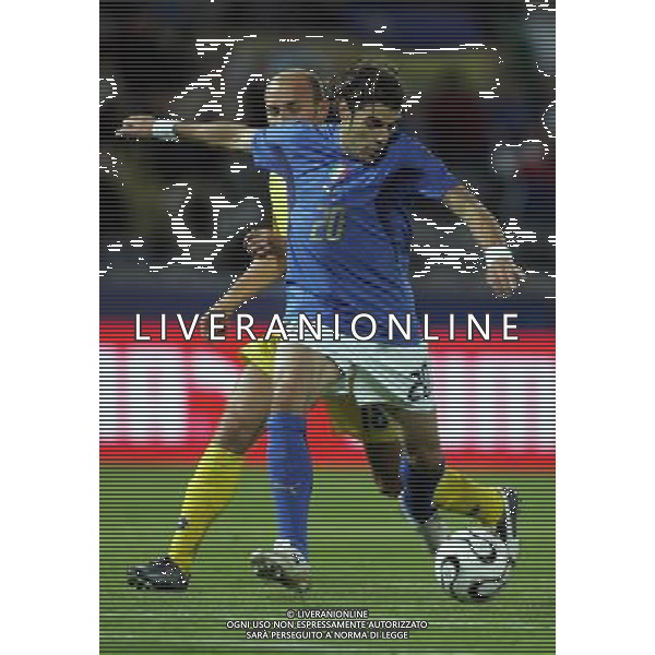 Losanna (CH) 02/06/2006 italia-ucraina 0:0 nella foto perrotta simone ph marco luzzani/ag aldo liverani s.a.s.