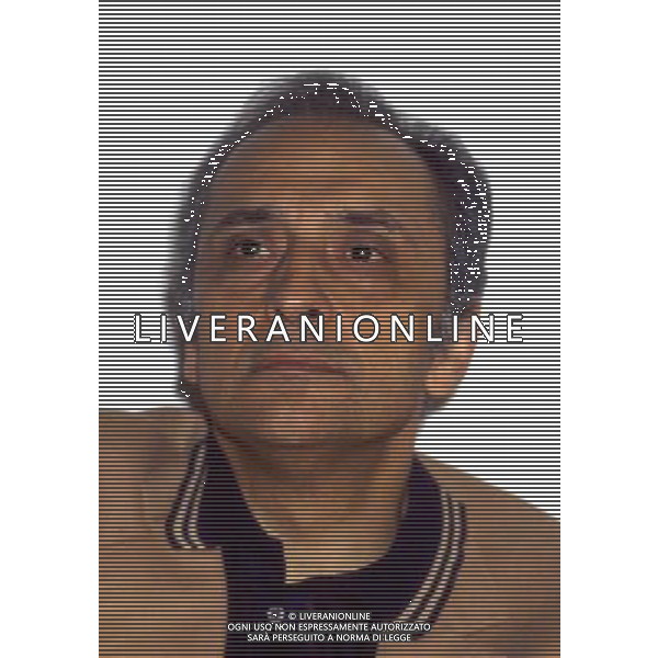 Lo scrittore Enzo Siciliano nel 1985 a Spoleto ph archivio giovanni liverani/ag. aldo liverani