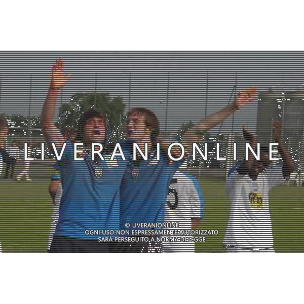 PAGAZZANO BERGAMO FINALE BERETTI JUNIORES ATALANTA INTER 10/06/2006 NELLA FOTO ATALANTA FESTEGGIA LO SCUDETTO AGENZIA ALDO LIVERANI