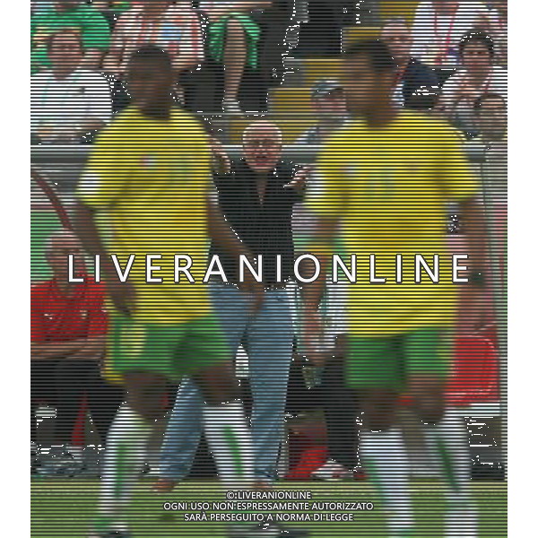 Corea del Sud - Togo Mondiali Germania 2006 nella foto Otto Pfister copyright by firo sportphoto/Ag. Aldo liverani Only - Italy - No Abroad
