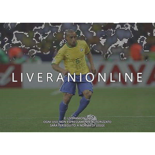 Berlino (ger) 13-06-2006 World Cup Germany 2006 brasile-croazia 1 : 0 nella foto roberto carlos ph marco luzzani/ag aldo liverani s.a.s.