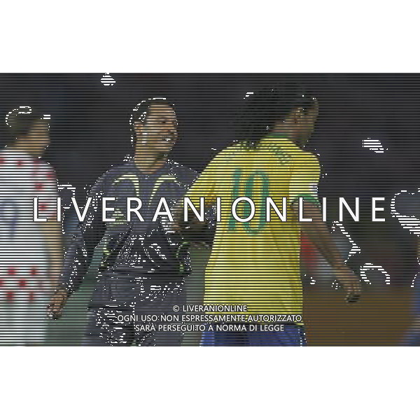 Berlino (ger) 13-06-2006 World Cup Germany 2006 brasile-croazia 1 : 0 nella foto ronaldinho e archundia ph marco luzzani/ag aldo liverani s.a.s.