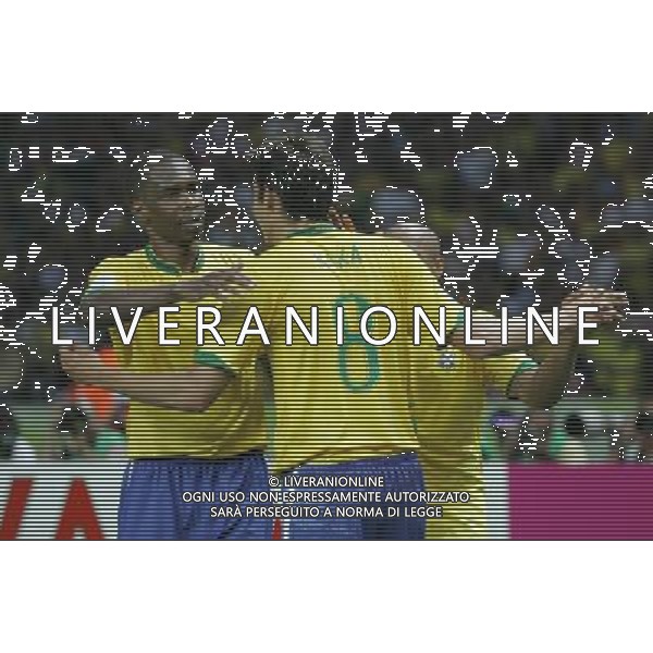 Berlino (ger) 13-06-2006 World Cup Germany 2006 brasile-croazia 1 : 0 nella foto kaka esulta con i compagni dopo il gol ph marco luzzani/ag aldo liverani s.a.s.