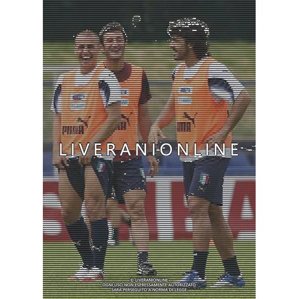 Duisburg 14 giugno 2006 Allenamento della nazionale italiana presso il centro sportivo MSV Duisburg nella foto: Cannavaro Fabio Gattuso Ivan Gennaro e Ferrara Ciro foto Andry / Ag. Aldo Liverani