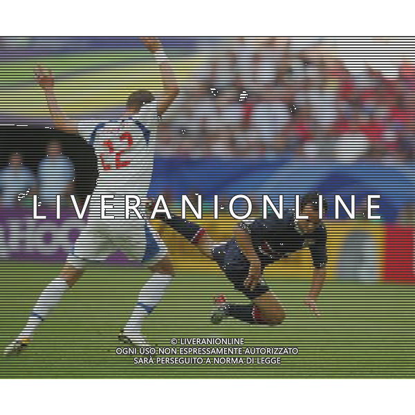 Usa - Repubblica Ceca Mondiali germania 12.06.2006 nella foto LANDON DONOVAN contrastato da ROZEHNAL copyright by firo sportphoto/Ag. Aldo liverani Only Italy