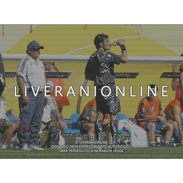 Lipsia (GER) 14-06-2006 World Cup Germany 2006 spagna-ucraina 4:0 nella foto arbitro busacca (CH) beve ph Marco Luzzani/ag aldo liverani s.a.s.