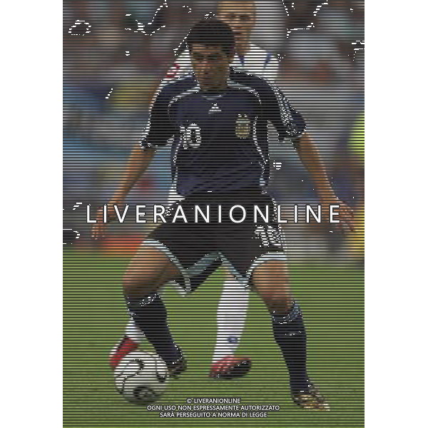 Gelsenkirchen 16-06-2006 Worl Cup Germany 2006 Argentina-Serbia Montenegro 6:0 nella foto riquelme juan ph marco luzzani/ag aldo liverani s.a.s.