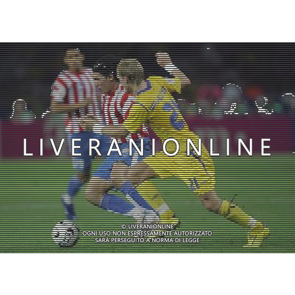 Berlino 1/06/2006 World Cup Germany 2006 svezia-paraguay nella foto nunez e wilhelmsson ph marco luzzani/aga aldo liverani s.a.s.