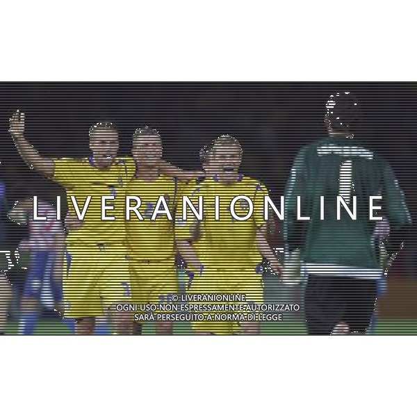 Berlino 1/06/2006 World Cup Germany 2006 svezia-paraguay nella foto esultanza svezia a fine gara ph marco luzzani/aga aldo liverani s.a.s.