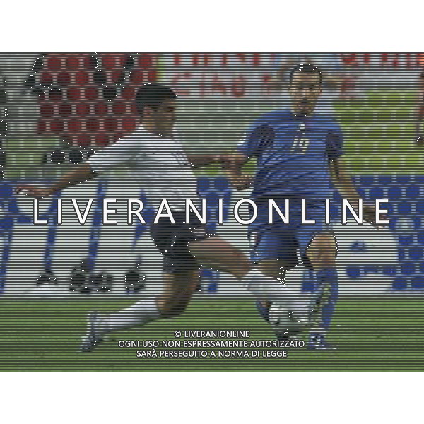 Italia - Usa Mondiali Germania 17/06/2006 nella foto gianluca zambrotta e reyna ph luzzani/ag. aldo liverani