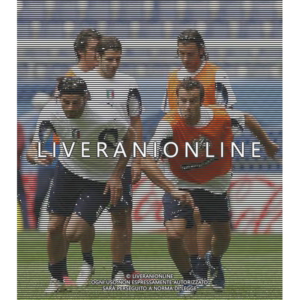 Hamburg 21 giugno 2006 Allenamento ufficiale della nazionale italiana presso il Fifa World Cup Stadium di Hamburg nella foto: Gilardino Alberto e Iaquinta Vincenzo foto Andry / Ag. Aldo Liverani