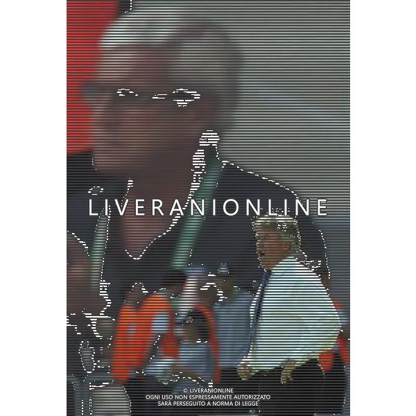 Italia - Australia mondiali Germania 26/06/2006 nella foto guus hiddink e sul tabellone luminoso lippi ph luzzani/ag. aldo liverani