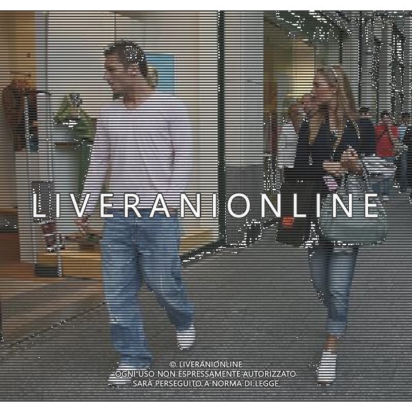 Dusseldorf 27 giugno 2006 Konigsallee strasse nella foto: Totti Francesco e Blasi Ilary foto Andry / Ag. Aldo Liverani