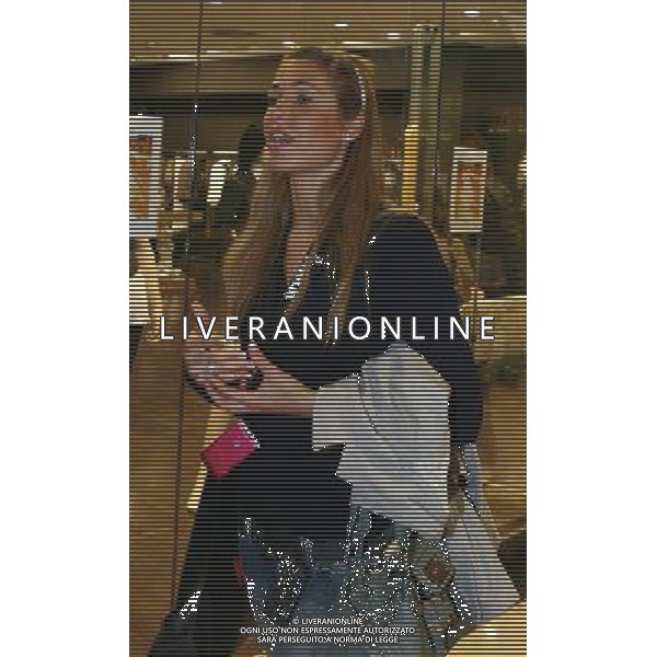 Dusseldorf 27 giugno 2006 Konigsallee strasse nella foto: Blasi Ilary foto Andry / Ag. Aldo Liverani