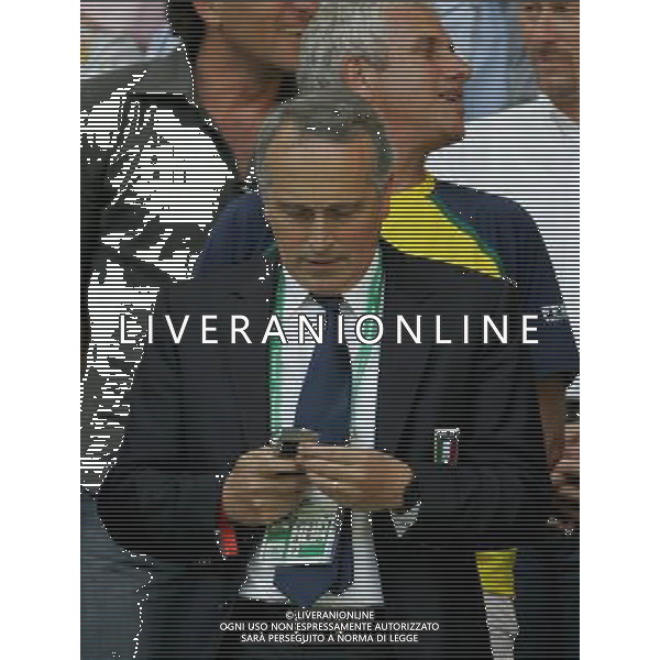 Kaiserslautern (GER) 26-06-2006 World Cup Germany 2006 italia-australia 1:0 Mondiali Germania 2006 nella foto Giancarlo Abete con il telefonino ph marco luzzani/ag aldo liverani s.a.s.
