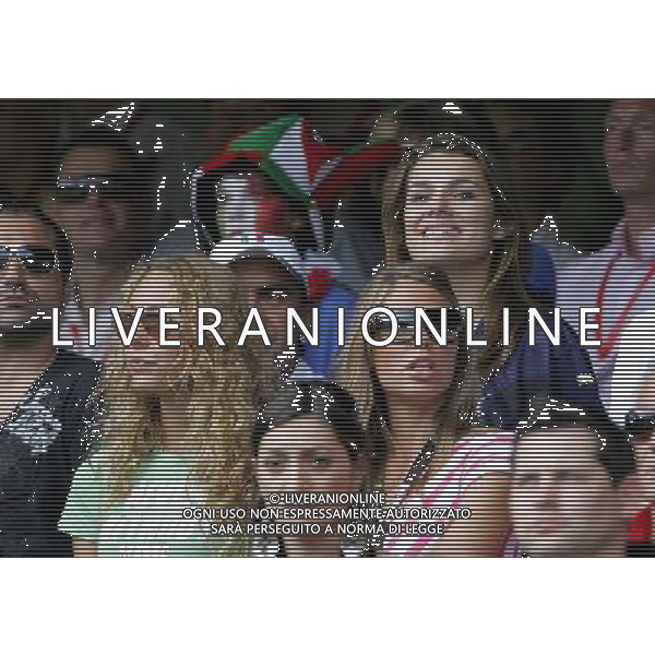 Kaiserslautern (GER) 26-06-2006 World Cup Germany 2006 italia-australia 1:0 Mondiali Germania 2006 nella foto Alena Seredova fidanzata di Buffon e Ilary Blasi moglie di Totti in tribuna ph marco luzzani/ag aldo liverani s.a.s.