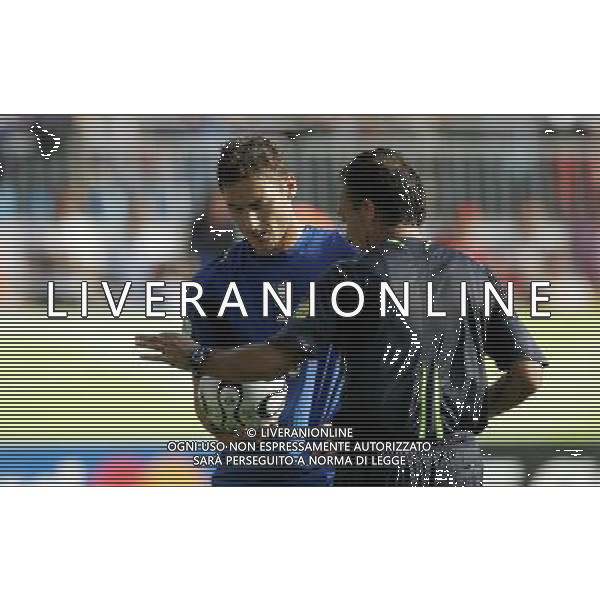 Kaiserslautern (GER) 26-06-2006 World Cup Germany 2006 italia-australia 1:0 Mondiali Germania 2006 nella foto arbitro cantalejo con francesco totti ph marco luzzani/ag aldo liverani s.a.s.