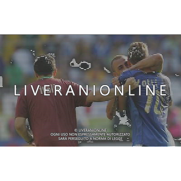 Kaiserslautern (GER) 26-06-2006 World Cup Germany 2006 italia-australia 1:0 Mondiali Germania 2006 nella foto esultanza di fabio cannavaro e francesco totti a fine gara ph marco luzzani/ag aldo liverani s.a.s.