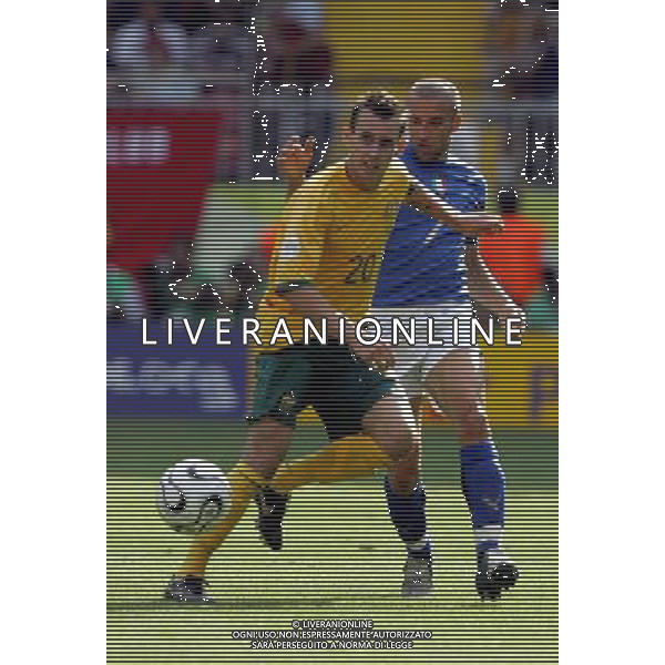 Kaiserslautern (GER) 26-06-2006 World Cup Germany 2006 italia-australia 1:0 Mondiali Germania 2006 nella foto wilkshire con alessandro del piero ph marco luzzani/ag aldo liverani s.a.s.