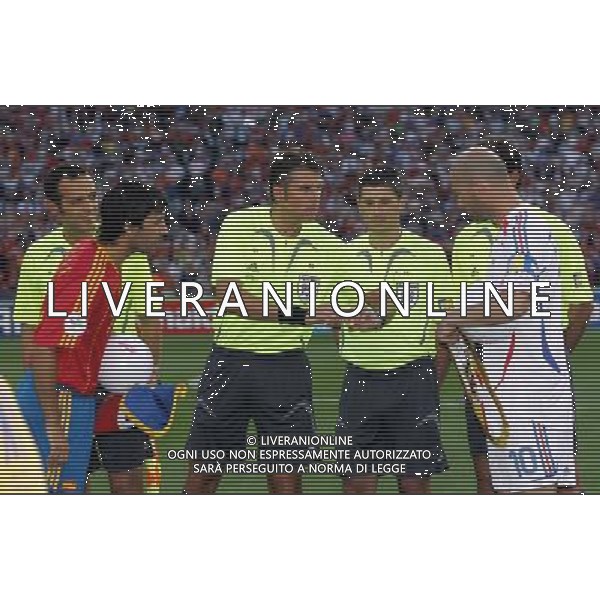 Hannover (GER) 27/06/2006 World Cup Germany 2006 Spagna-Francia nella foto rosetti, raul e zidane Ph marco luzzani/ag aldo liverani s.a.s.