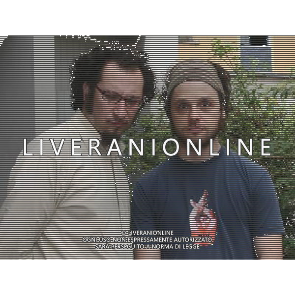 MILANO 29 GIUGNO 2006 PRESENTAZIONE DELLA STAGIONE 2006/2007 DEL TEATRO CIAK NELLA FOTO: I PALI E DISPARI PH FRANKY/AG ALDO LIVERANI