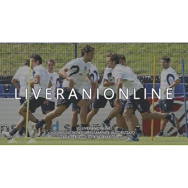 Duisburg 29 giugno 2006 Allenamento nazionale italiana presso il centro sportivo MSV Duisburg nella foto: il gruppo degli azzurri durante l\'allenamento foto Andry / Ag. Aldo Liverani