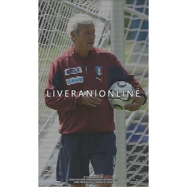 Duisburg 29 giugno 2006 Allenamento nazionale italiana presso il centro sportivo MSV Duisburg nella foto: Lippi Marcello foto Andry / Ag. Aldo Liverani