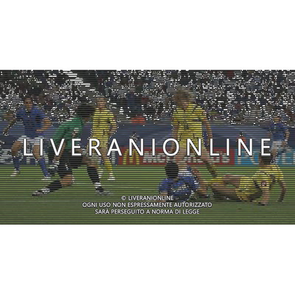 Italia - Ucraina Mondiali Germania 30/06/2006 nella foto il secondo gol di luca toni ph luzzani/ag. aldo liverani