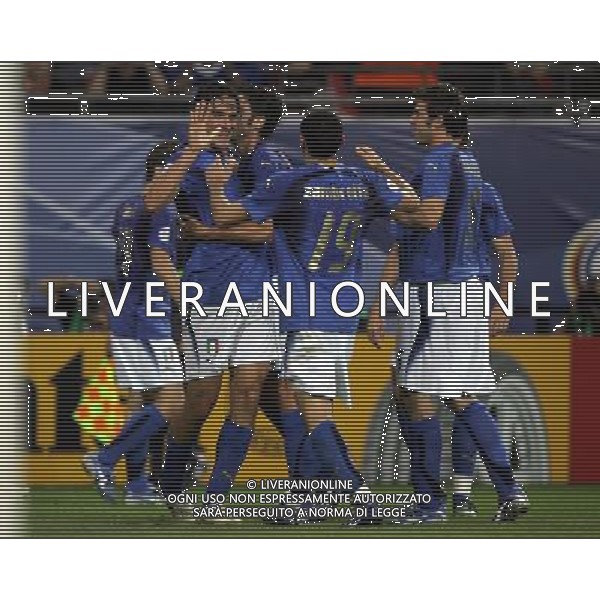 Amburgo (GER) 30-06-2006 World Cup Germany 2006 Italia-Ucraina 3:1 nella foto ABBRACCI ITALIA ph marco luzzani/ag aldo liverani s.a.s.