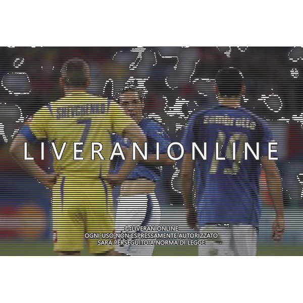 Amburgo (GER) 30-06-2006 World Cup Germany 2006 Italia-Ucraina 3:1 nella foto MAURO CAMORANESI-GIANLUCA ZAMBROTTA ph marco luzzani/ag aldo liverani s.a.s.