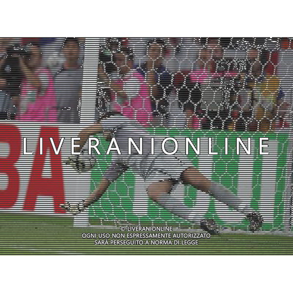 Inghilterra - portogallo Mondiali germania 01/07/2006 nella foto Ricardo para il rigore di Carragher pic by Marcello Pozzetti/ag. aldo liverani 