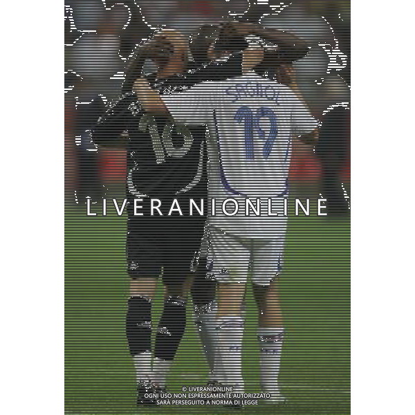 brasile - francia mondiali germania 01/07/2006 nella foto esultanza di fabien barthez e sagnol a fine gara ph luzzani/ag. aldo liverani