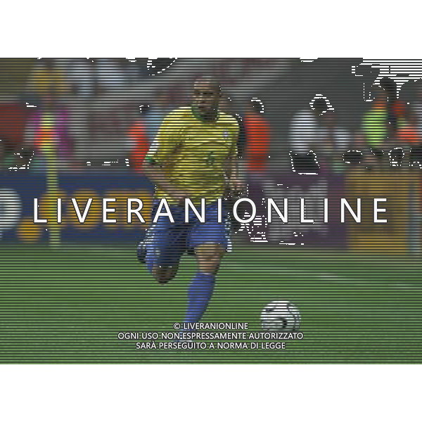 Francoforte 01-07-2006 World Cup Germany 2006 brasile-francia 0:1 nella foto roberto carlos ph marco luzzani/ag aldo liverani s.a.s.