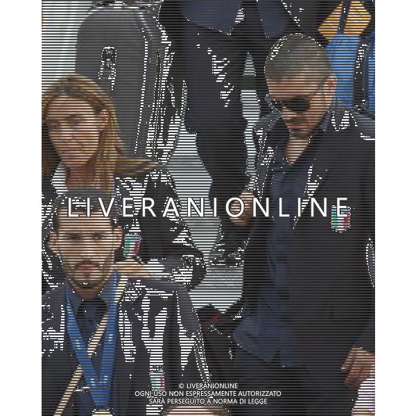 Arrivo dei giocatori Vincitori dei Campionati Mondiali Germania 2006 all\' aeroporto Militare di Pratica di Mare a Roma 10/07/2006 nella foto gennaro gattuso e gianluca zambrotta ph corradetti/ag. aldo liverani