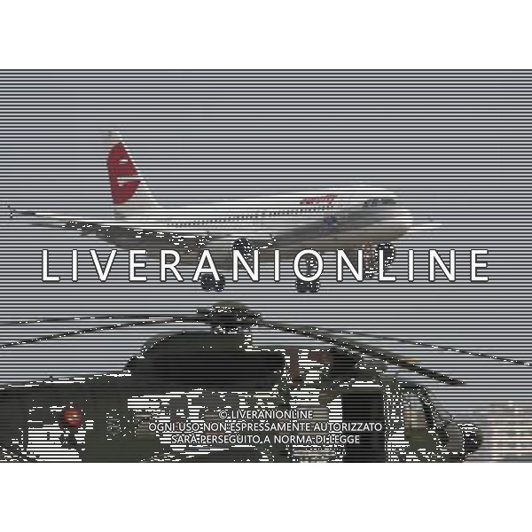 Arrivo dei giocatori Vincitori dei Campionati Mondiali Germania 2006 all\' aeroporto Militare di Pratica di Mare a Roma 10/07/2006 nella foto l\'aereo ph corradetti/ag. aldo liverani