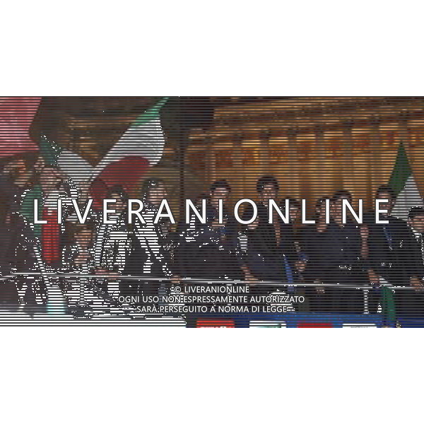 Arrivo al Circo Massimo di Roma dei giocatori della nazionale italiana vincitori dei Campionati Mondiali Germania 10/07/2006 nella foto gli azzurri sul pullman ph corradetti/ag. aldo liverani