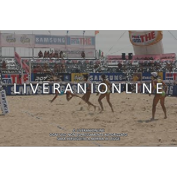 RIMINI BEACH VOLLEY TOUR 2006 15/07/2006 NELLA FOTO SITUATION DI BEACH VOLLEY FEMMINILE AGENZIA ALDO LIVERANI