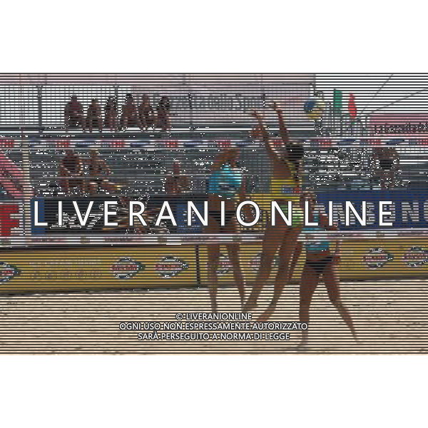 RIMINI BEACH VOLLEY TOUR 2006 15/07/2006 NELLA FOTO SITUATION DI BEACH VOLLEY FEMMINILE AGENZIA ALDO LIVERANI