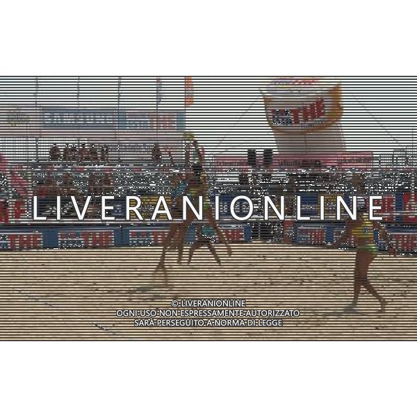 RIMINI BEACH VOLLEY TOUR 2006 15/07/2006 NELLA FOTO SITUATION DI BEACH VOLLEY FEMMINILE AGENZIA ALDO LIVERANI