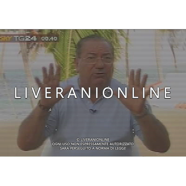 intervista di Luciano Gaucci a Bavaro nella Repubblica Dominicana 25/07/2006 obbligatorio citare la fonte televisiva ph agenzia aldo liverani