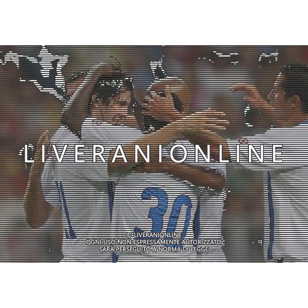 Ajax - Inter Torneo di Amsterdam 04/08/2006 nella foto esultanza dopo il gol di santiago solari ph andry/ag. aldo liverani