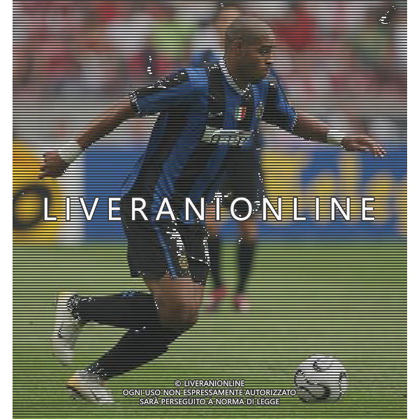 Amsterdam 5 agosto 2006 Torneo di Amsterdam Inter - Porto nella foto: Adriano foto Andry / Ag. Aldo Liverani