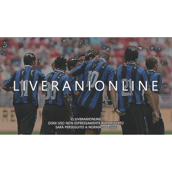 Amsterdam 5 agosto 2006 Torneo di Amsterdam Inter - Porto nella foto: esultanza dopo il gol di Pizarro David foto Andry / Ag. Aldo Liverani