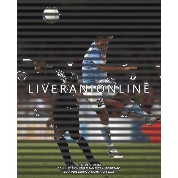 Napoli 11/08/2006 Inter - Juventus - Napoli 10¡ Trofeo Moretti Nella foto: Cannavaro Paolo contro Zalayeta Marcelo.* Ph Gianni Nucci/Agenzia Aldo Liverani