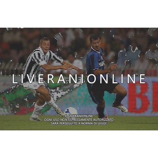 Napoli 11/08/2006 Inter - Juventus - Napoli 10¡ Trofeo Moretti Nella foto: Stankovic Dejan con Balzaretti Federico.* Ph Gianni Nucci/Agenzia Aldo Liverani