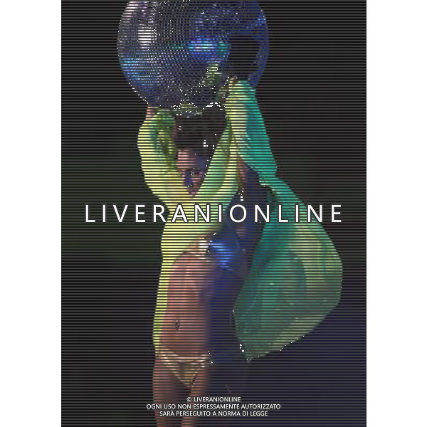 Napoli 11/08/2006 Inter - Juventus - Napoli 10¡ Trofeo Moretti Nella foto: Modella che balla durante lo spettacolo.* Ph Gianni Nucci/Agenzia Aldo Liverani