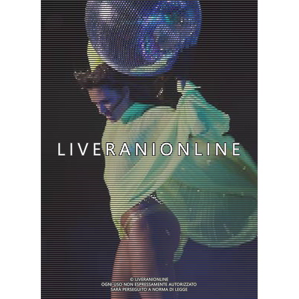 Napoli 11/08/2006 Inter - Juventus - Napoli 10¡ Trofeo Moretti Nella foto: Modella che balla durante lo spettacolo.* Ph Gianni Nucci/Agenzia Aldo Liverani