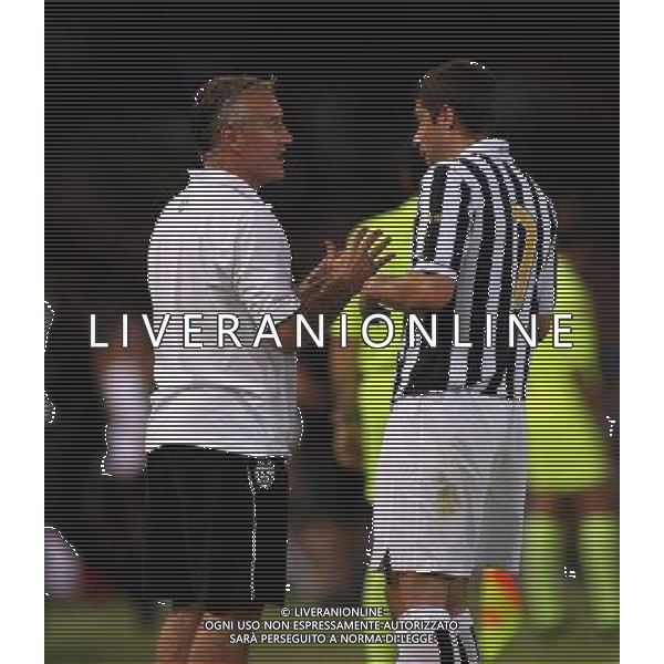 Napoli 11/08/2006 Inter - Juventus - Napoli 10¡ Trofeo Moretti Nella foto: Deschamp Didier con Giannichedda Giuliano.* Ph Gianni Nucci/Agenzia Aldo Liverani